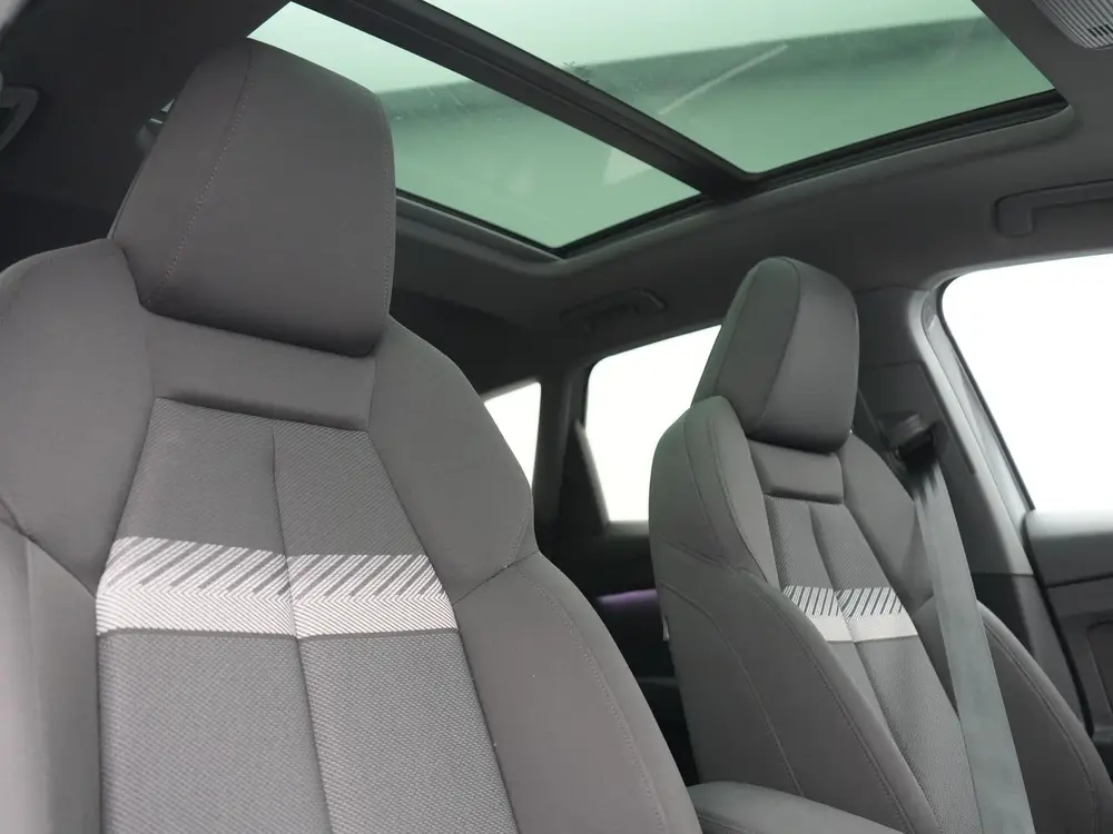 Audi Q4 e-tron 35 Advanced edition 55 kWh 170pk Dealer O. uit 2022, foto 5