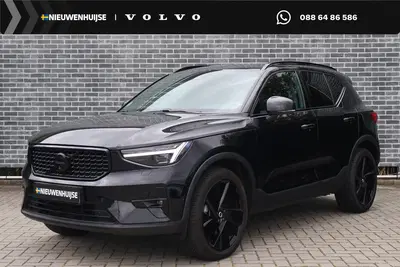 Volvo XC40 2.0 B3 Plus Dark Black Edition uit 2025