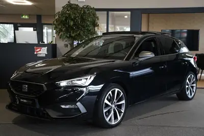 SEAT Leon 1.5 eTSI FR 150PK DSG Pano Beats Led Cam Navi Virt uit 2022
