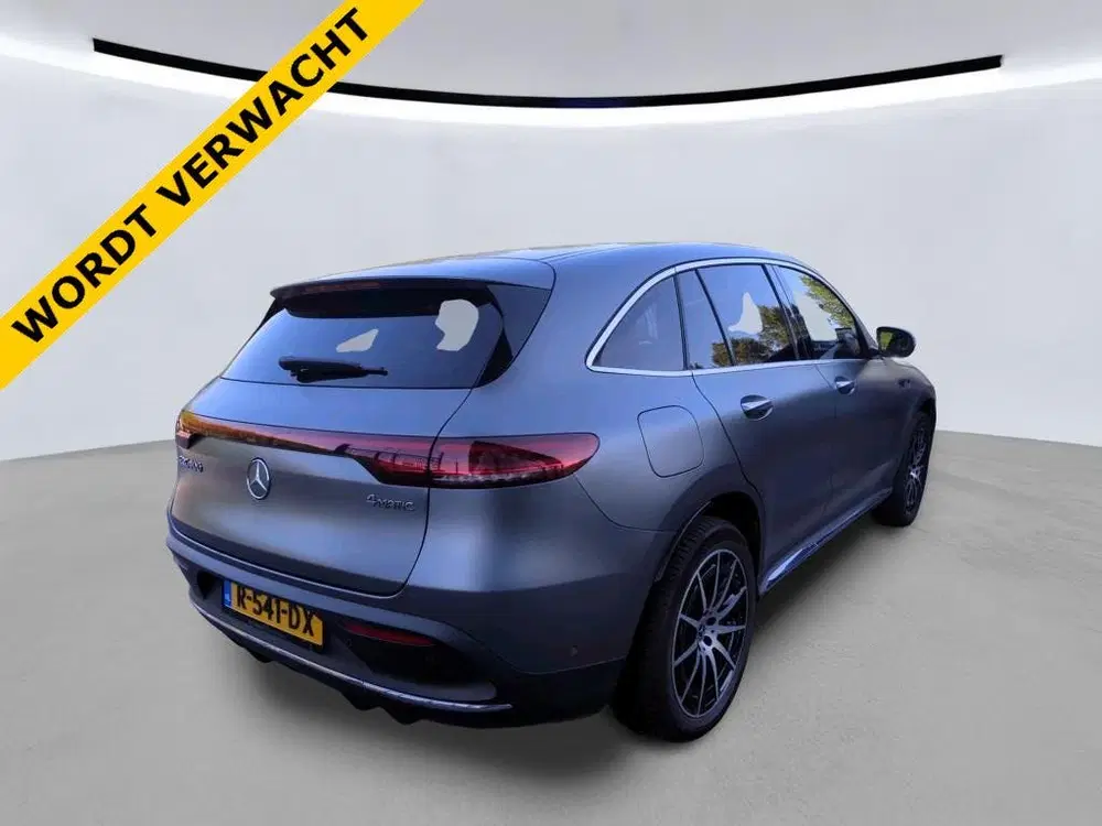 Mercedes-Benz EQC 400 4MATIC 81kWh AMG <<MAGNO GREY>> SCHUIF uit 2022, foto 2