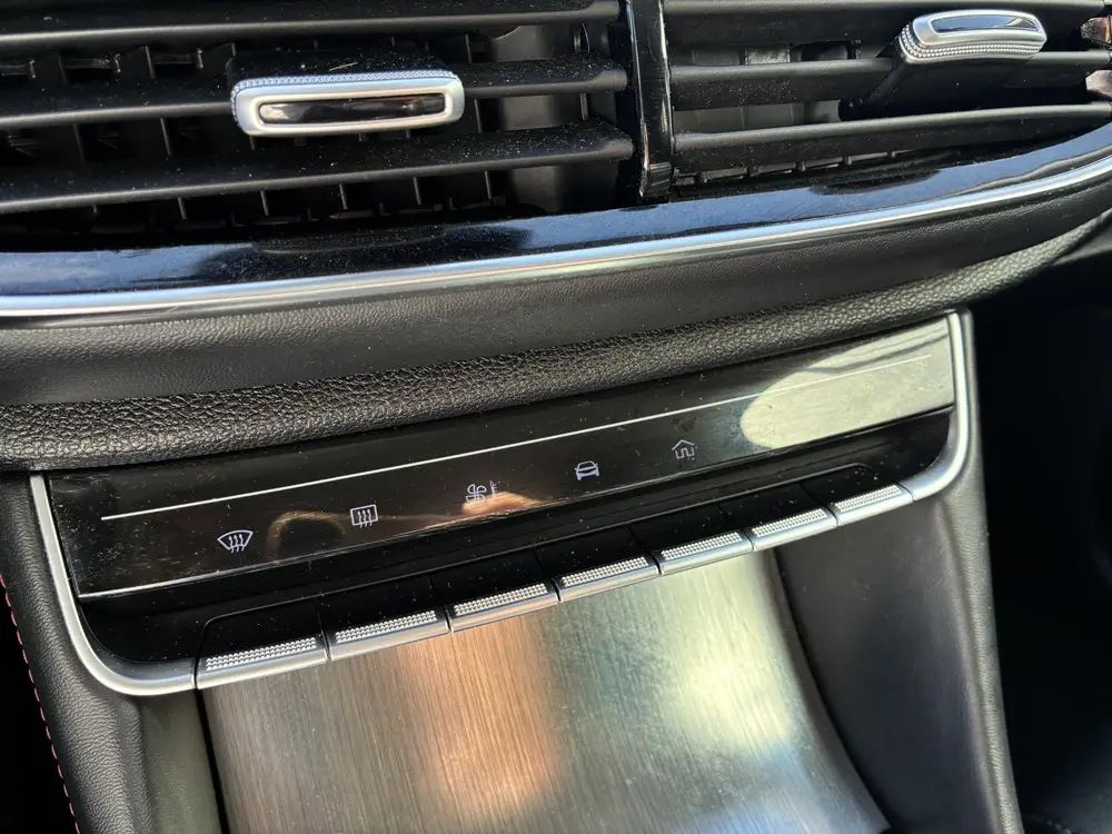 MG EHS 1.5 TGDI Edition1 PHEV Automaat - Lederen bekleding uit 2021, foto 16