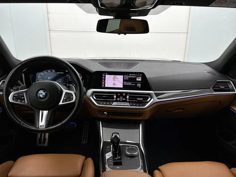 BMW 3-serie M340i xDrive uit 2021, foto 14