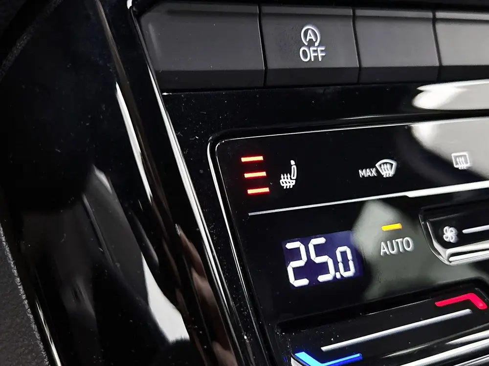 Volkswagen T-Roc 1.5 TSI R-Line | Camera | Adaptive Cruise | uit 2023, foto 19