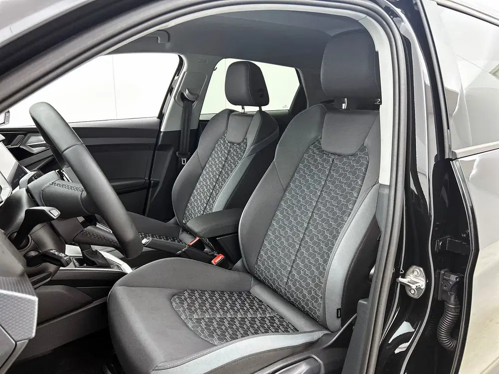 Audi A1 30 TFSI Advanced edition uit 2025, foto 13