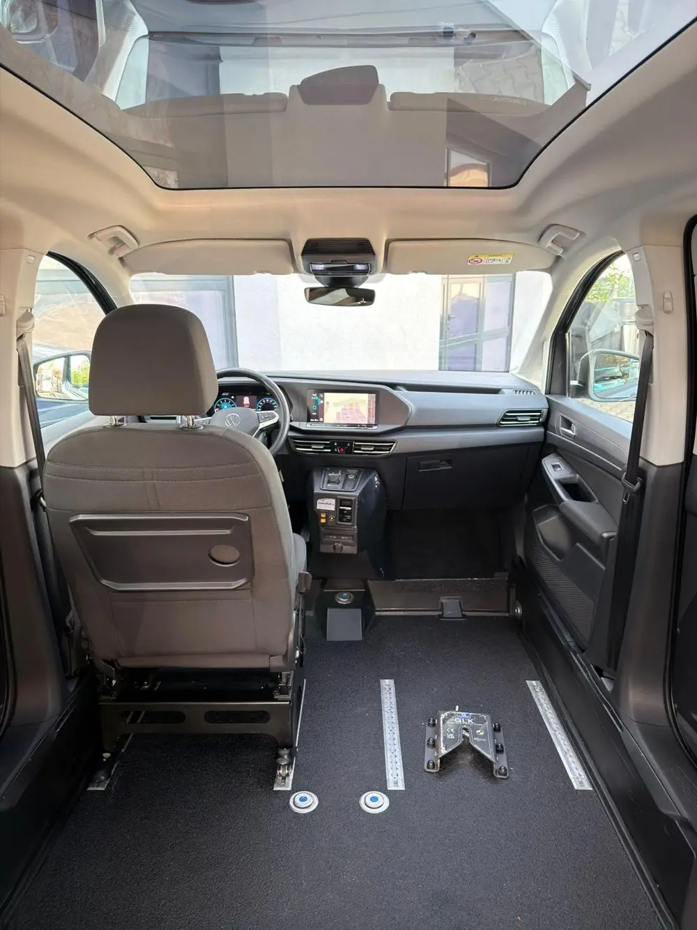 Volkswagen Caddy Maxi L2 Rolstoelauto Automaat Rolstoel voor uit 2022, foto 20