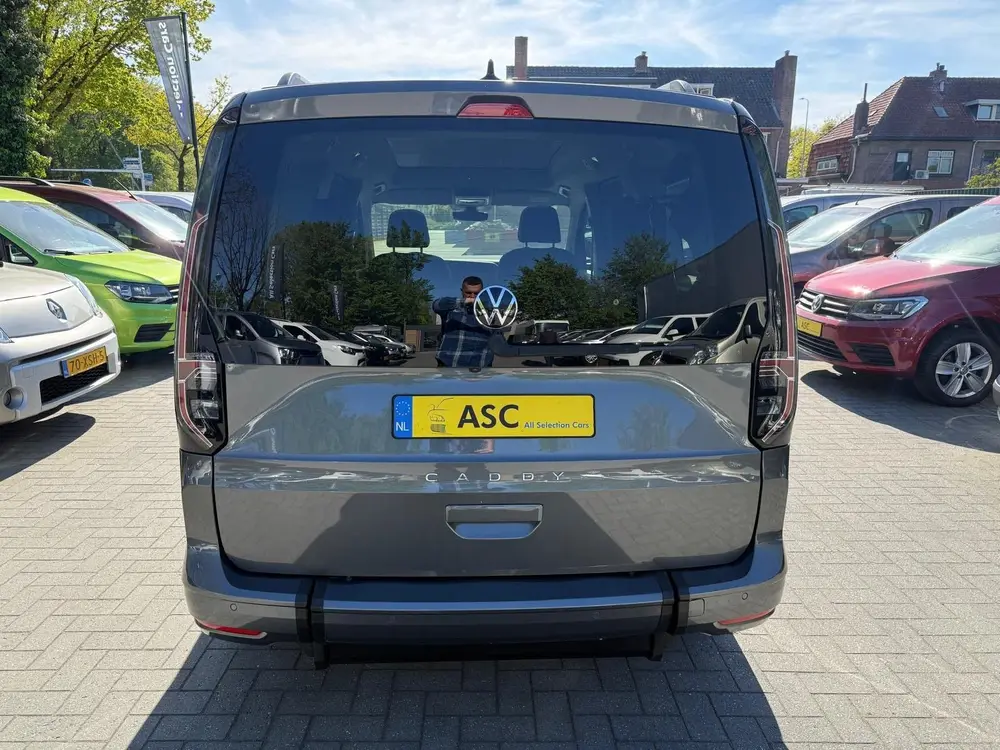 Volkswagen Caddy Maxi L2 Rolstoelauto Automaat Rolstoel voor uit 2022, foto 6