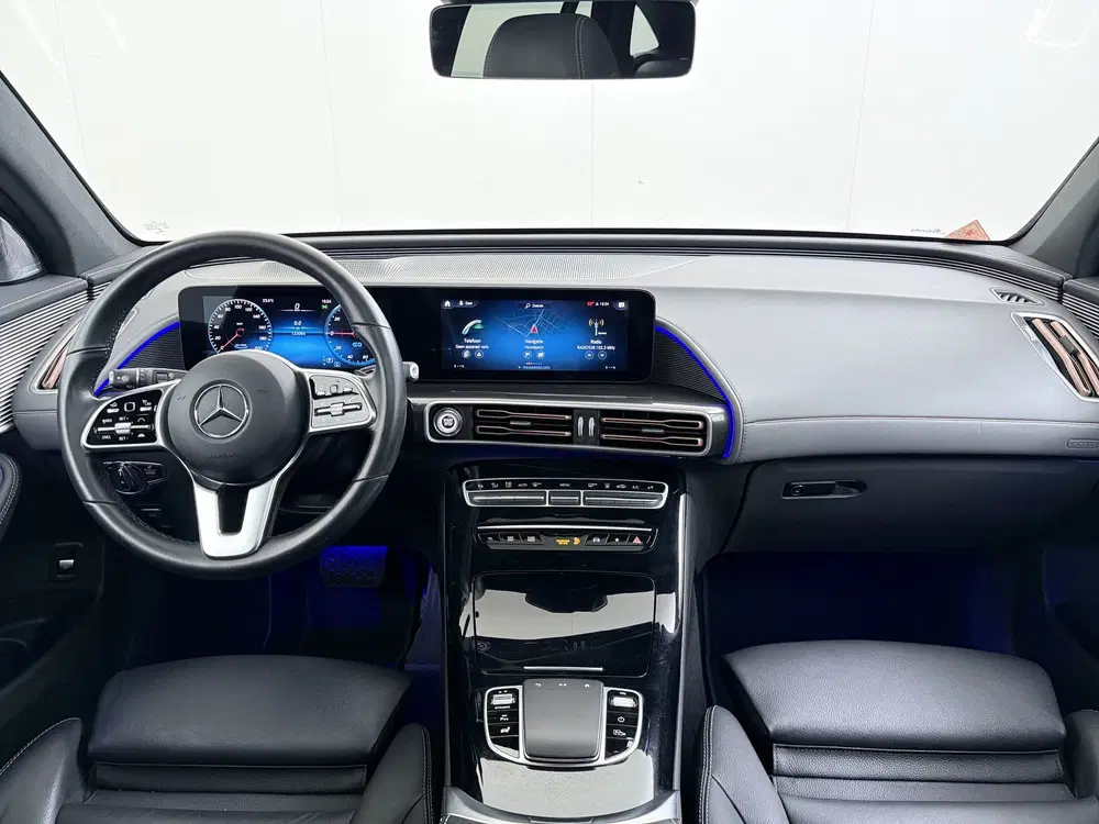 Mercedes-Benz EQC 400 408pk 4MATIC Leer Pano-Dak Burmester® uit 2020, foto 14