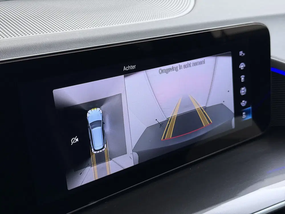 Mercedes-Benz EQC 400 408pk 4MATIC Leer Pano-Dak Burmester® uit 2020, foto 17