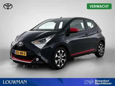 Toyota Aygo 1.0 VVT-i x-joy Automaat | Safety-Pack | Keyless uit 2019