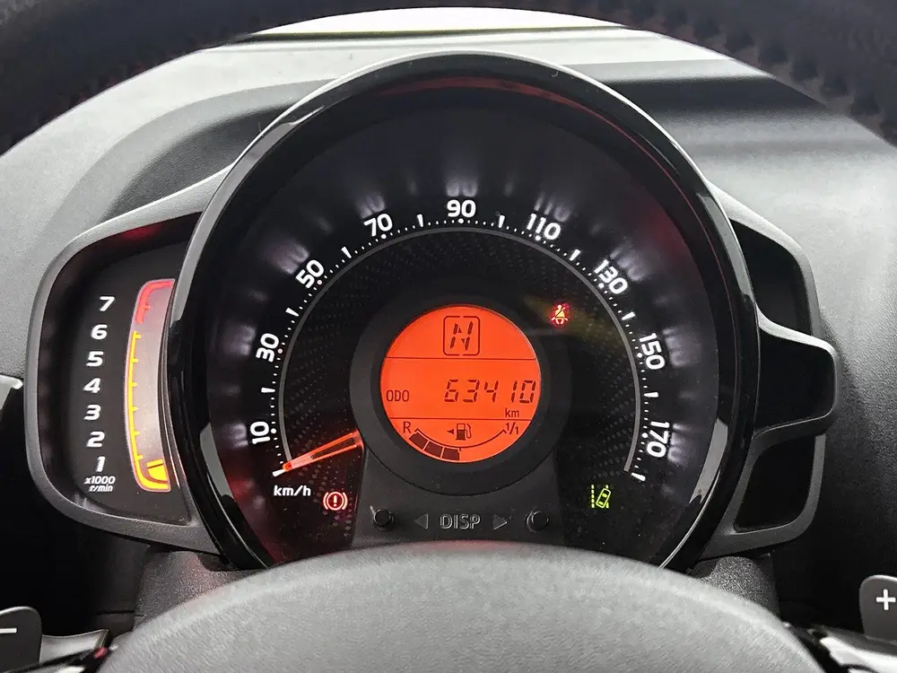 Toyota Aygo 1.0 VVT-i x-joy Automaat | Safety-Pack | Keyless uit 2019, foto 5