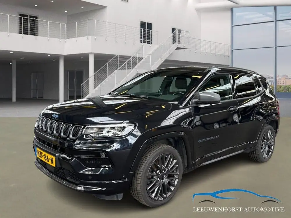 Jeep Compass 4xe 190 Plug-in Hybrid Electric Limited Busines uit 2021, foto 3