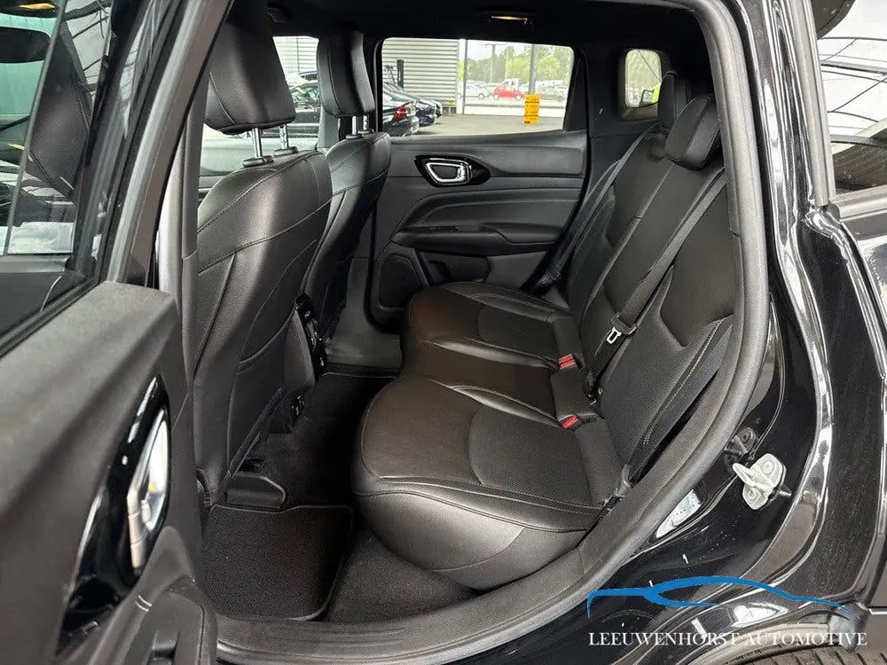 Jeep Compass 4xe 190 Plug-in Hybrid Electric Limited Busines uit 2021, foto 8