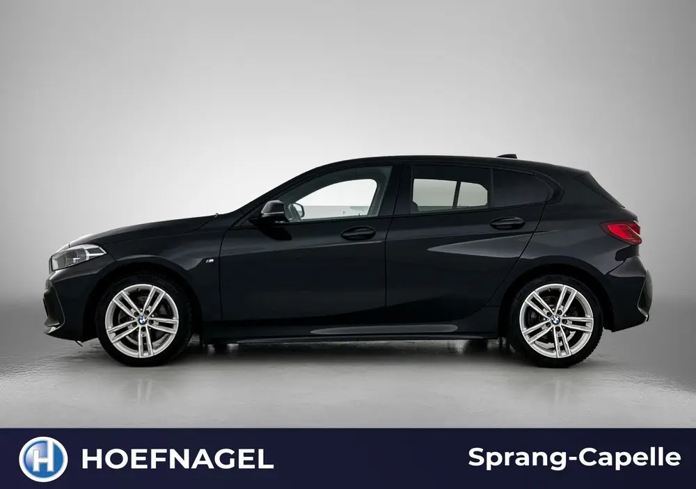 BMW 1-serie 118i M Sport uit 2023, foto 3