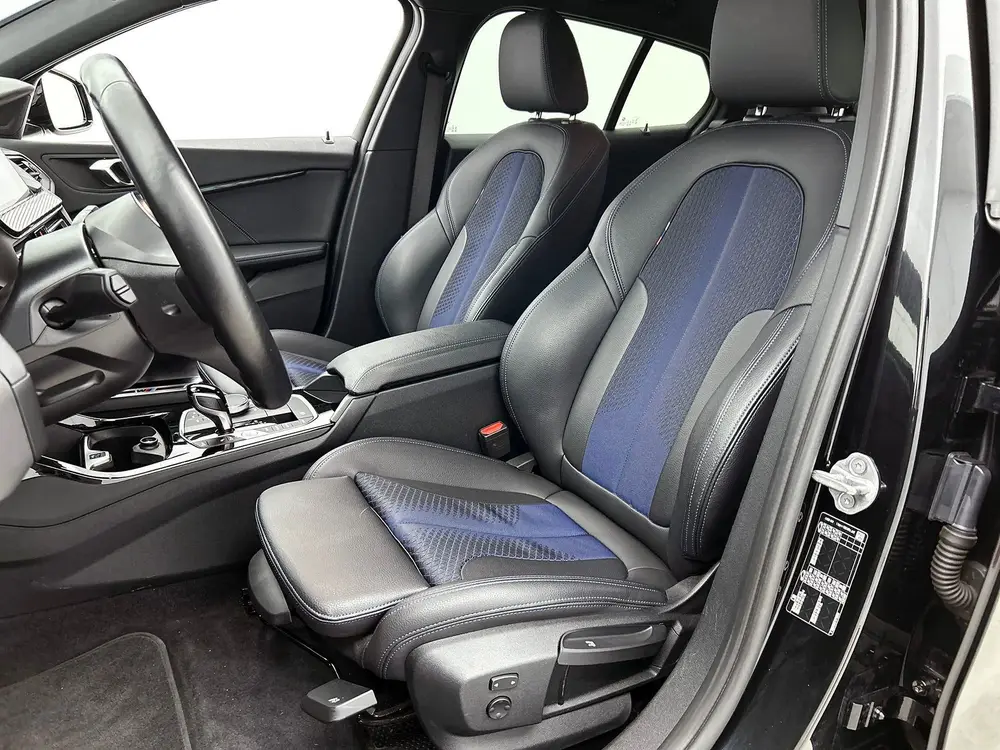 BMW 1-serie 118i M Sport uit 2023, foto 4