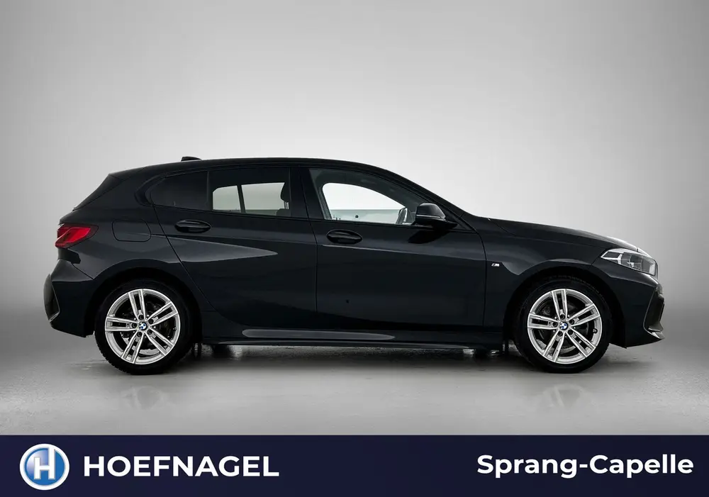 BMW 1-serie 118i M Sport uit 2023, foto 9