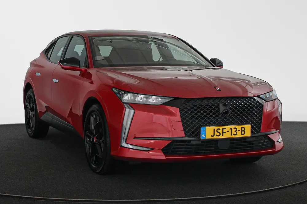 DS Automobiles DS 4 DS 4 1.2 PureTech Performance Line Automaa uit 2023, foto 2