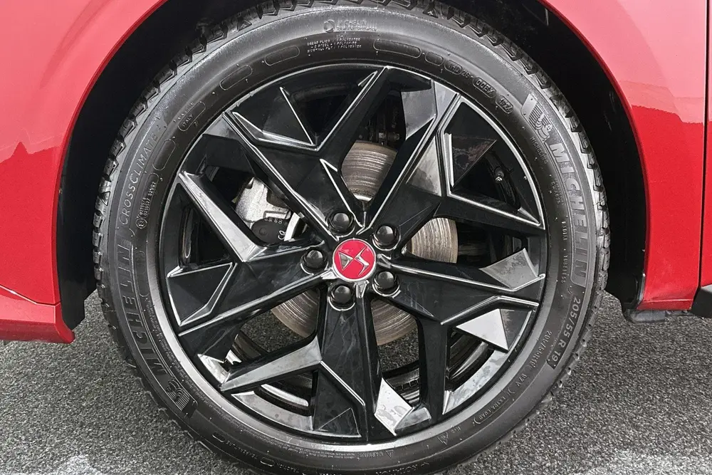 DS Automobiles DS 4 DS 4 1.2 PureTech Performance Line Automaa uit 2023, foto 20