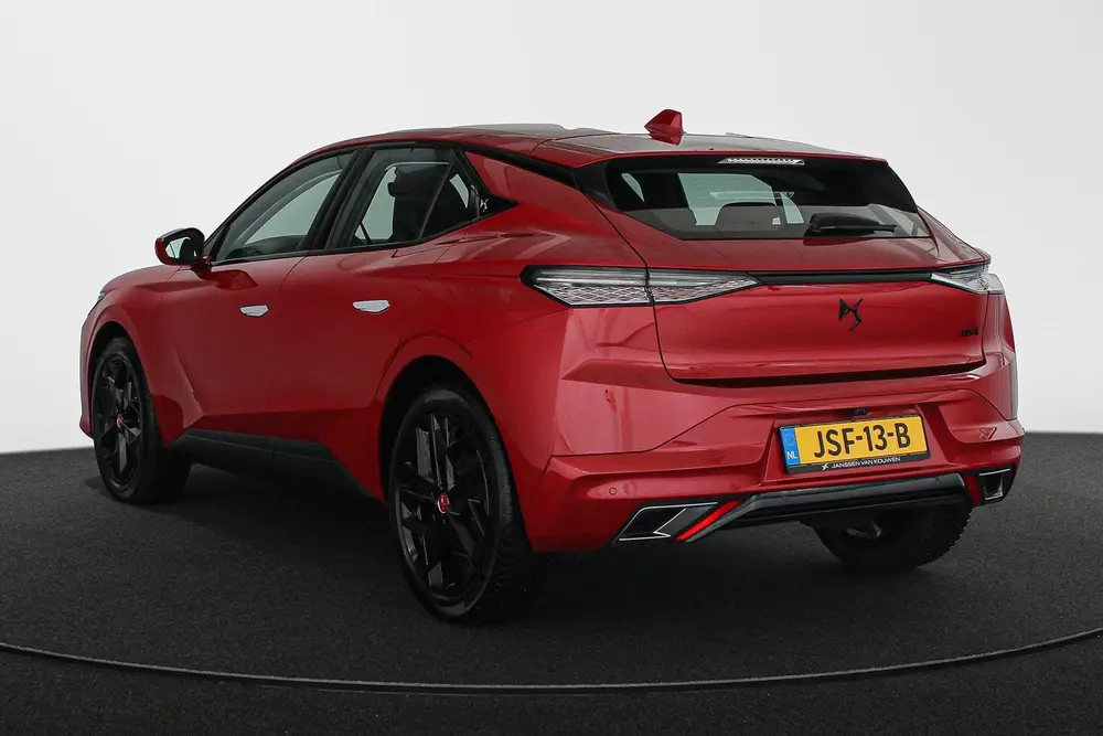 DS Automobiles DS 4 DS 4 1.2 PureTech Performance Line Automaa uit 2023, foto 4