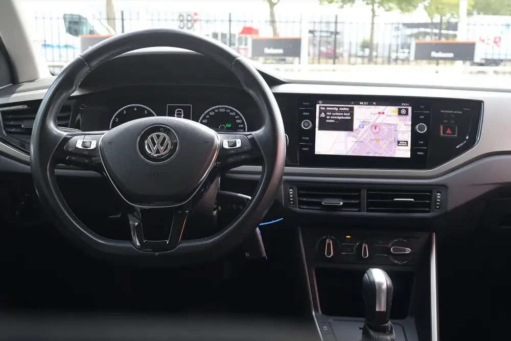 Volkswagen Polo 1.0 TSI 95pk 7-DSG R-LINE I Navi I Adaptieve uit 2020, foto 16