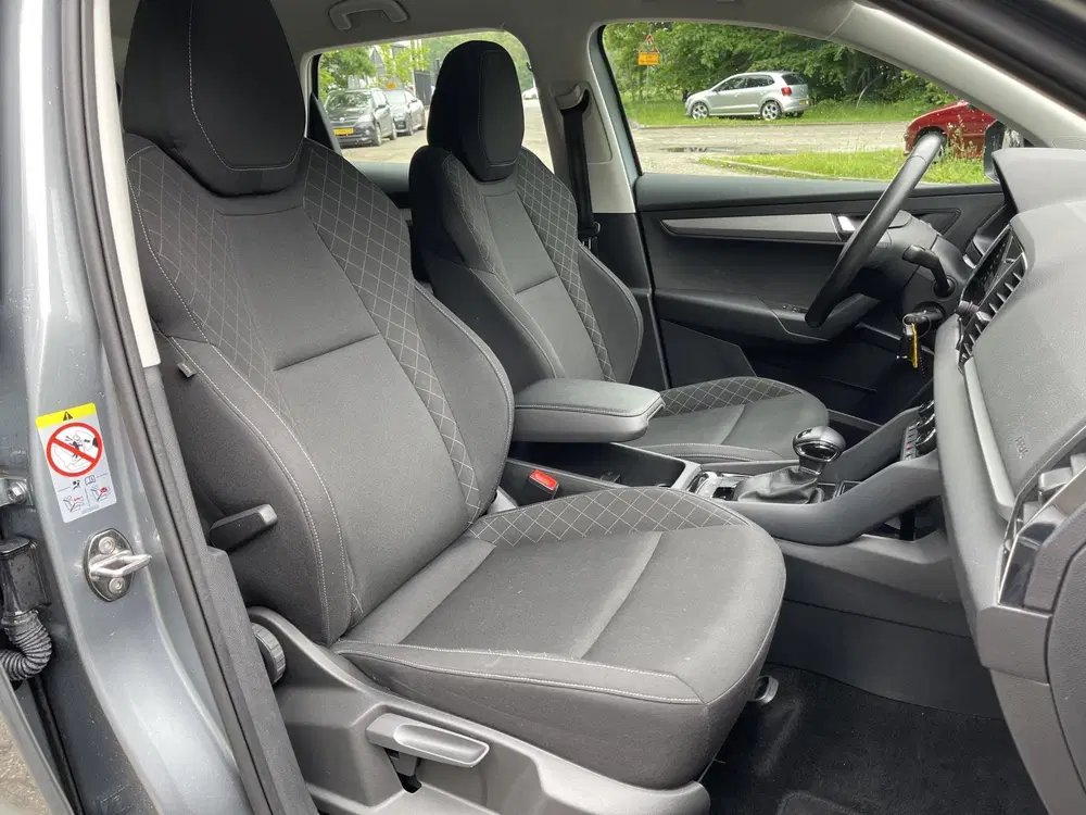Skoda Karoq 1.5 TSI ACT Style uit 2020, foto 13