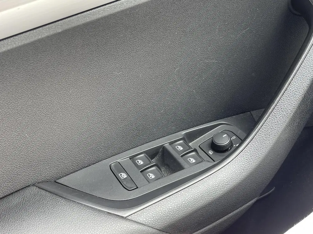 Skoda Karoq 1.5 TSI ACT Style uit 2020, foto 15