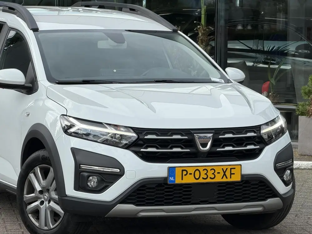 Dacia Jogger 1.0 TCe Bi-Fuel Comfort 7p. Lpg G3 2022 uit 2022, foto 16