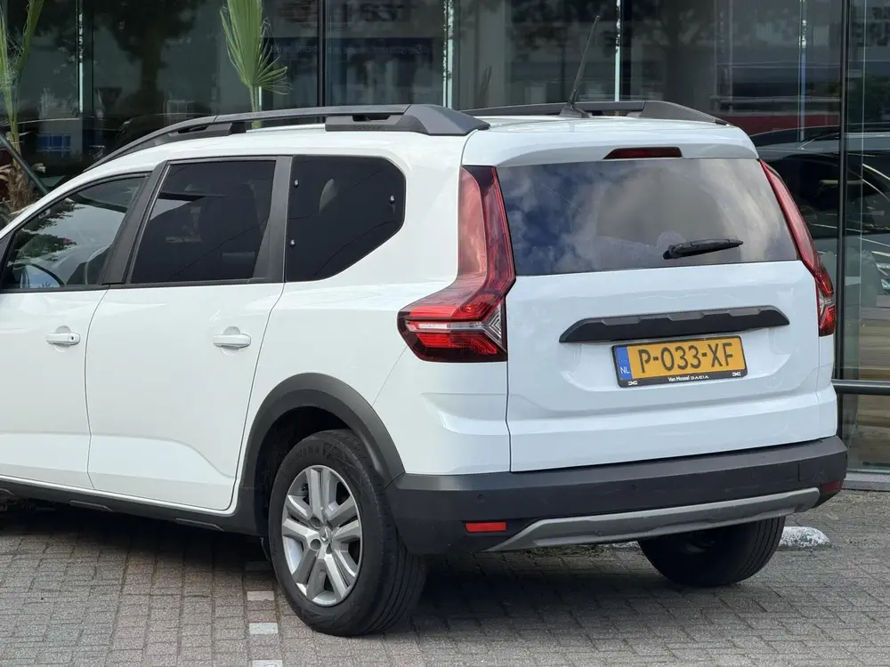 Dacia Jogger 1.0 TCe Bi-Fuel Comfort 7p. Lpg G3 2022 uit 2022, foto 17