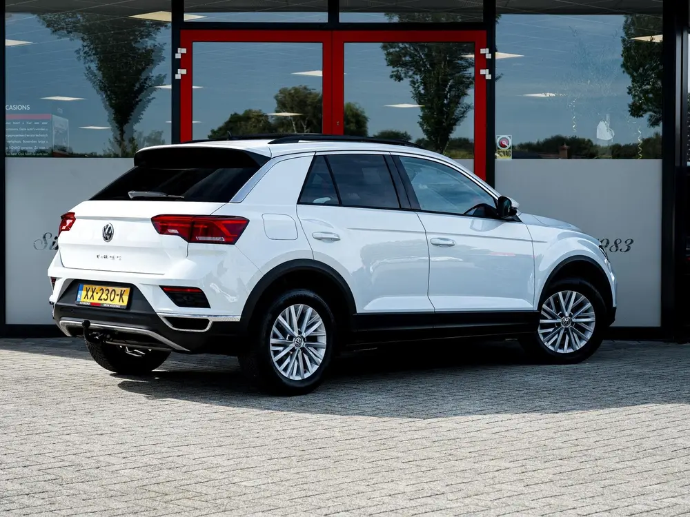 Volkswagen T-Roc 1.5 TSI Style | Trekhaak | Panoramadak | Ad uit 2019, foto 3