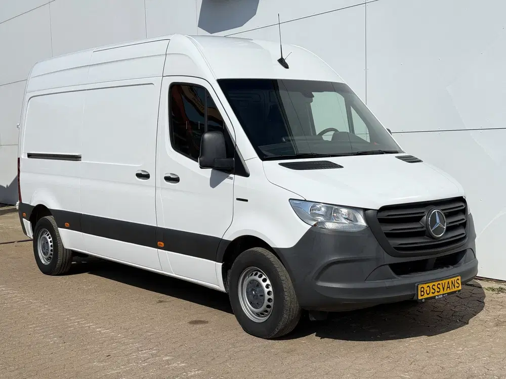 Mercedes-Benz Sprinter 312 55kWh L2H2 Elektrisch 145km WLTP uit 2024, foto 4