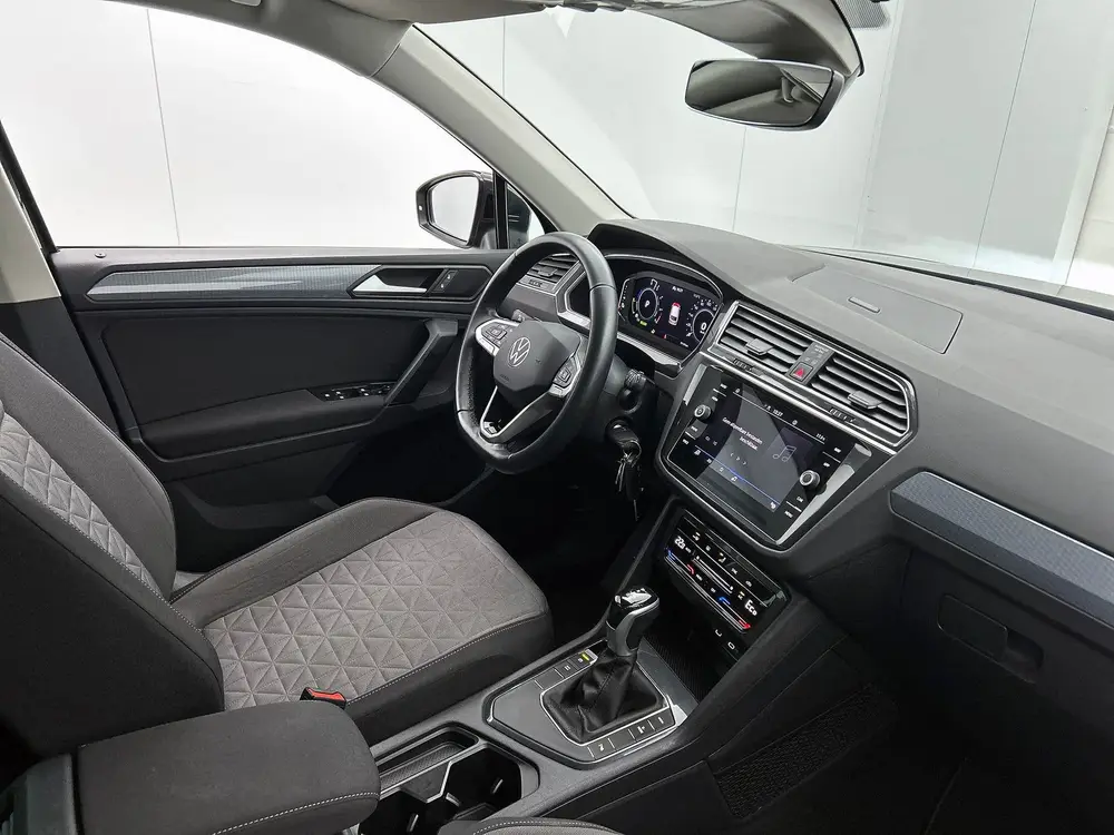 Volkswagen Tiguan 1.4 TSI eHybrid Business | Adaptive Cruise uit 2023, foto 14