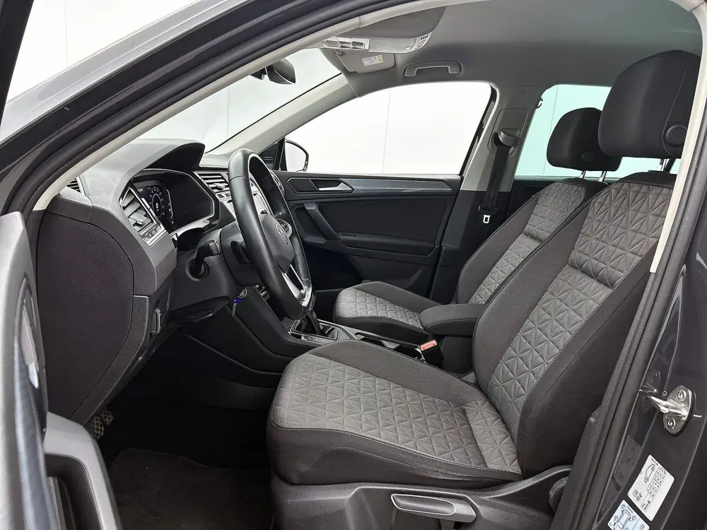 Volkswagen Tiguan 1.4 TSI eHybrid Business | Adaptive Cruise uit 2023, foto 4