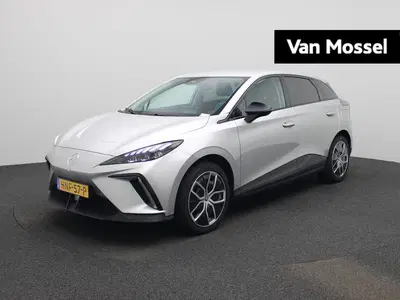 MG MG4 Luxury 64 kWh uit 2025