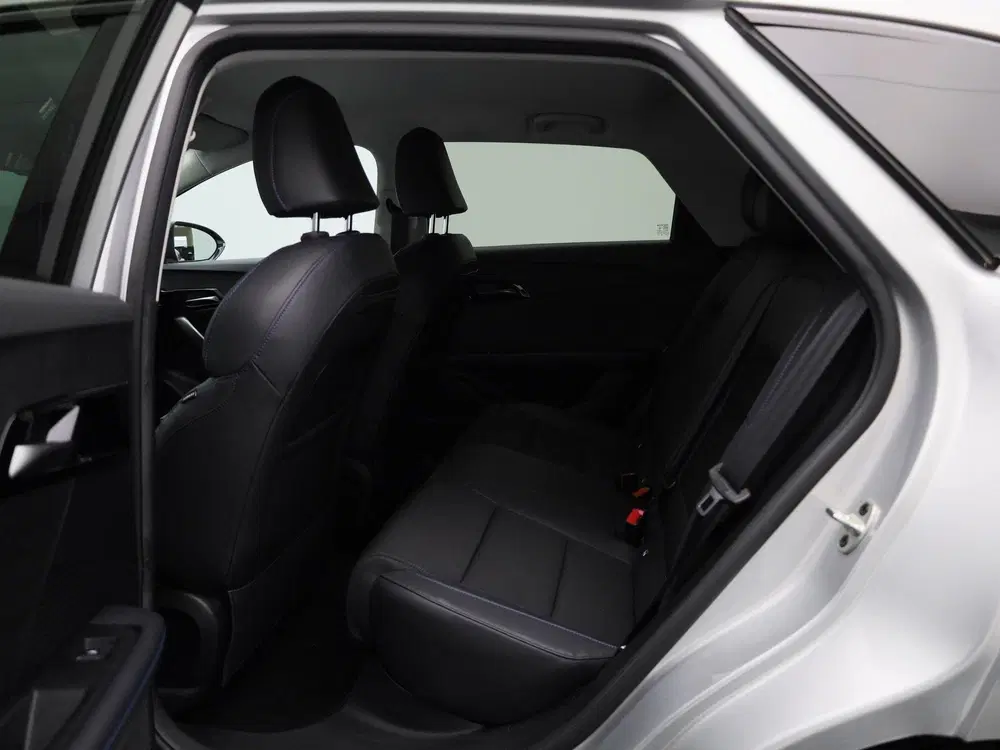 MG MG4 Luxury 64 kWh uit 2025, foto 10