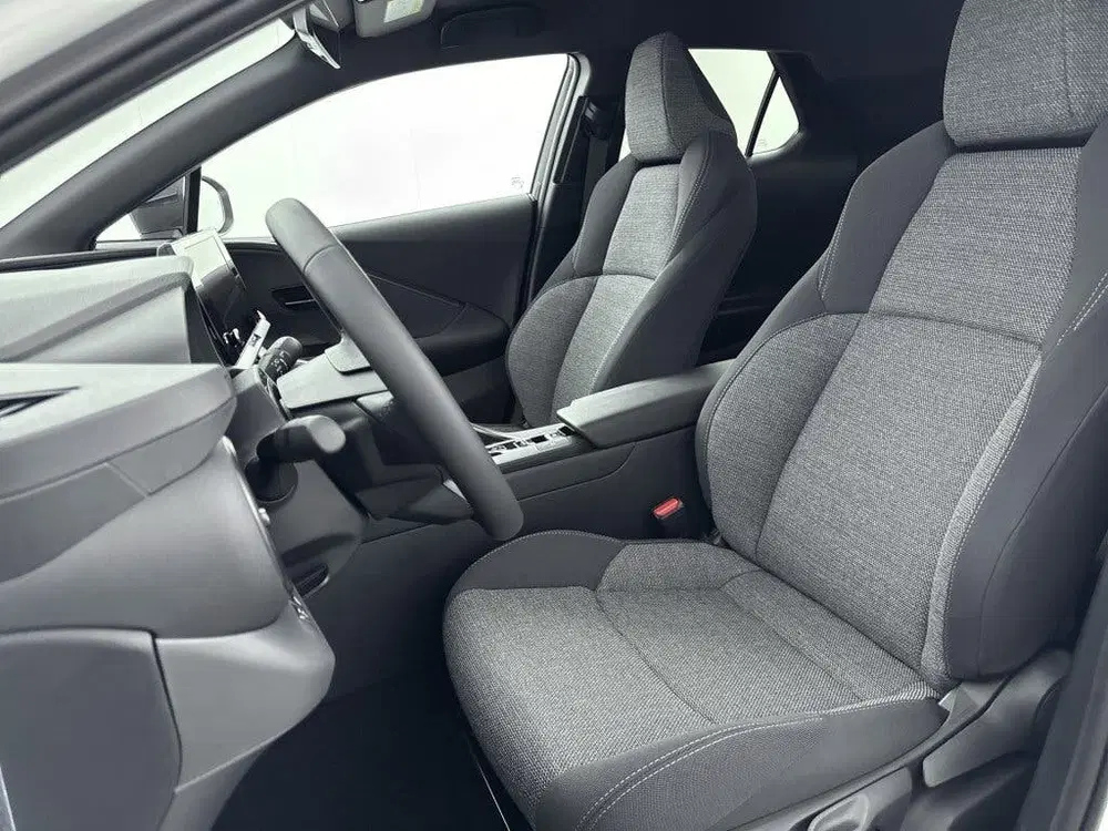 Toyota C-Hr 1.8 Hybrid 140 Dynamic *DEMO* (bj 2025) uit 2025, foto 11