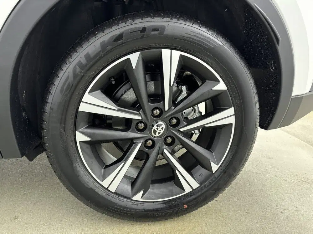 Toyota C-Hr 1.8 Hybrid 140 Dynamic *DEMO* (bj 2025) uit 2025, foto 18