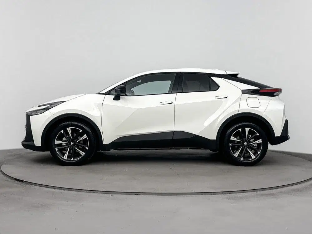 Toyota C-Hr 1.8 Hybrid 140 Dynamic *DEMO* (bj 2025) uit 2025, foto 3