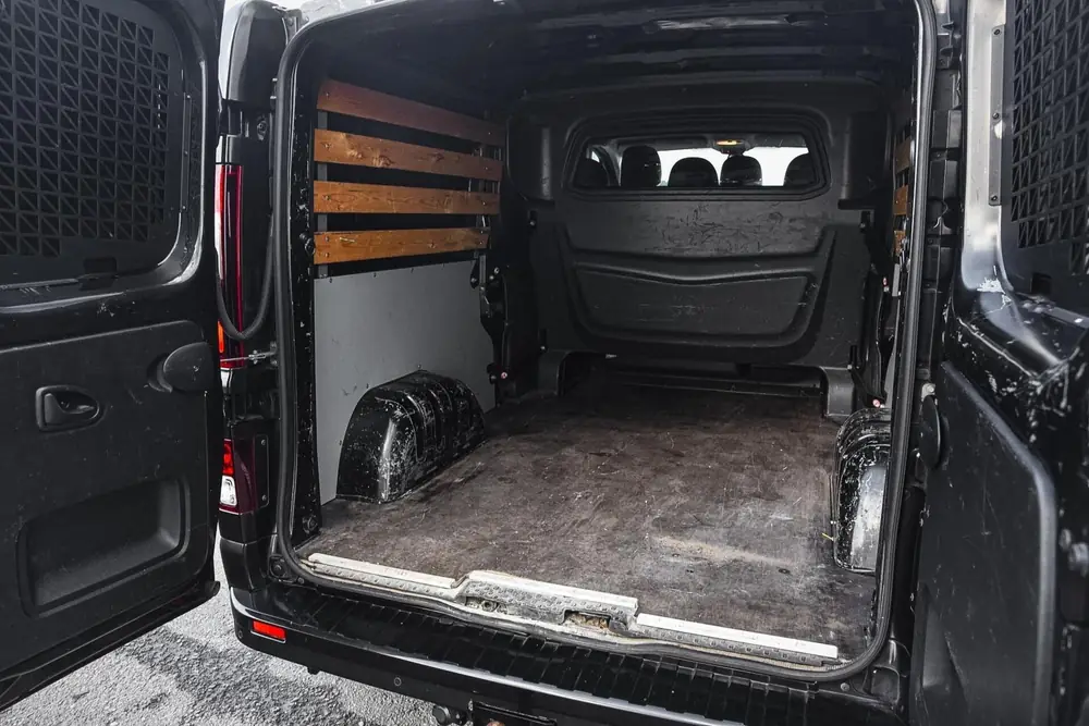 Trafic 2.0 DCi 145 DC Luxe | Automaat | 6-Pers uit 2021, foto 12