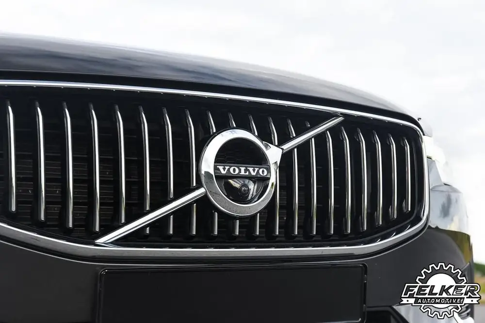 Volvo XC60 T8 Inscription AWD Pano 360° Harman Kardon 391PK uit 2020, foto 3