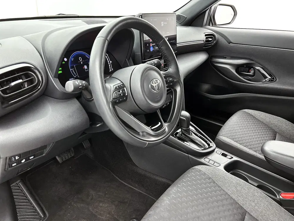 Toyota Yaris Cross 1.5 Hybrid 115 Dynamic Comfort Pack uit 2025, foto 19