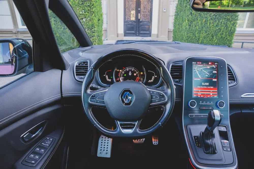 Renault Scenic Scénic 1.3 TCe Black Edition 160 PK PANO uit 2020, foto 20