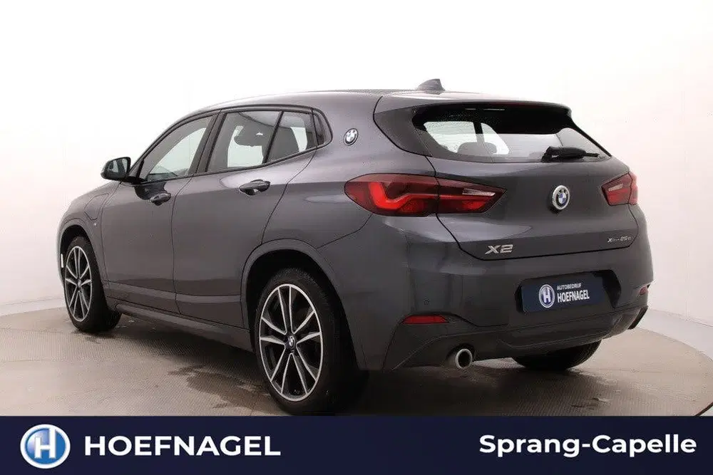 BMW X2 XDrive25e M-Sport uit 2021, foto 7