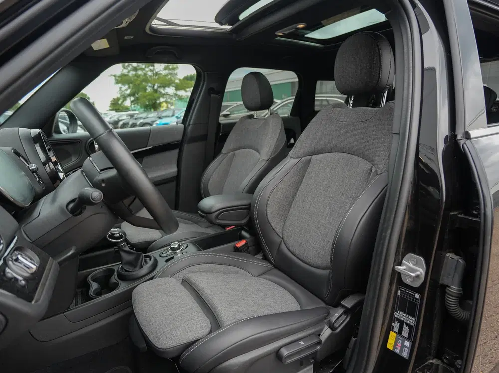 Mini Countryman 1.5 Cooper S E ALL4 uit 2021, foto 17