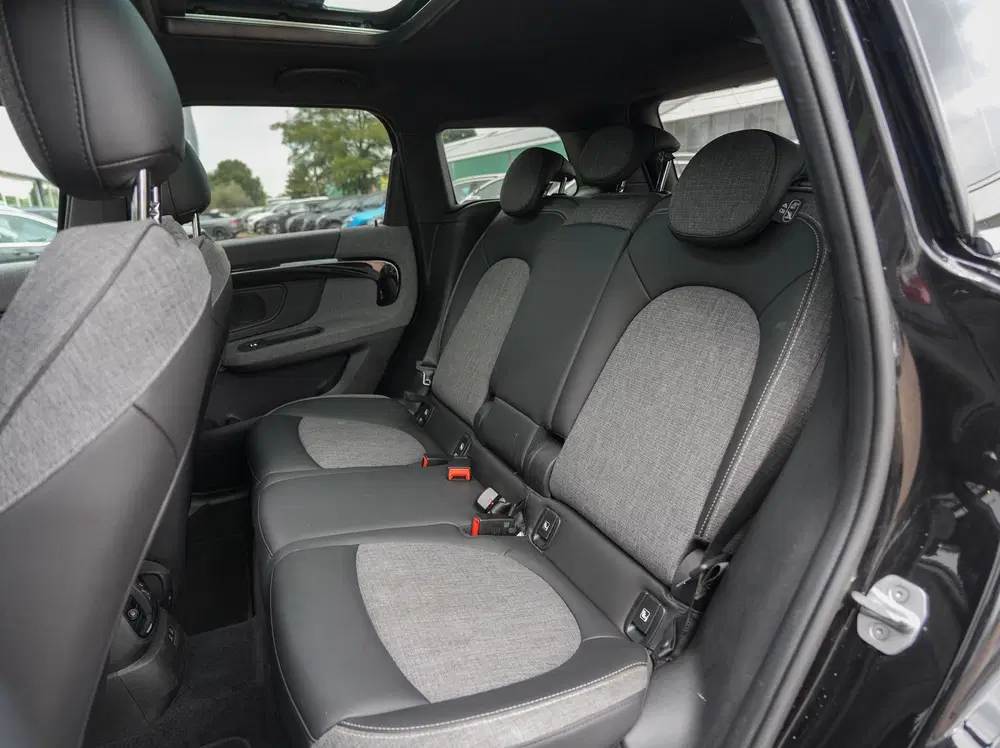 Mini Countryman 1.5 Cooper S E ALL4 uit 2021, foto 19