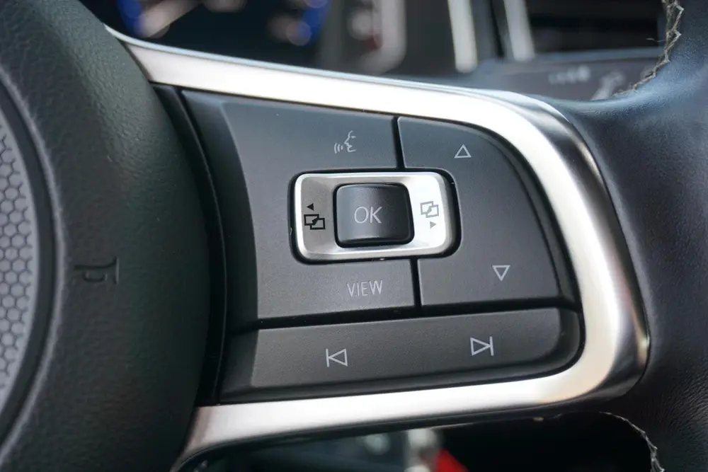 Volkswagen T-Roc 1.5 TSI Sport | Panodak | Virtual Cockpit | uit 2021, foto 17