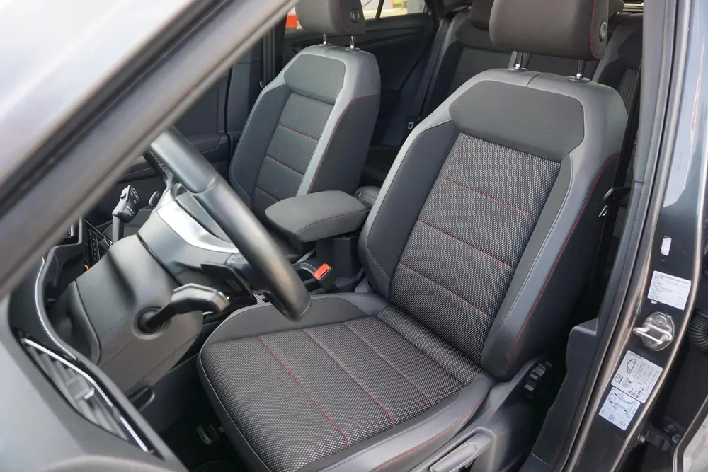 Volkswagen T-Roc 1.5 TSI Sport | Panodak | Virtual Cockpit | uit 2021, foto 4