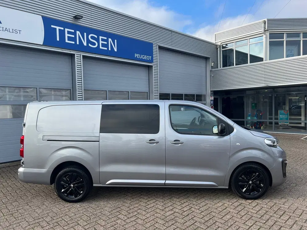 Peugeot Expert 180PK BlueHDI DC uit 2024, foto 11