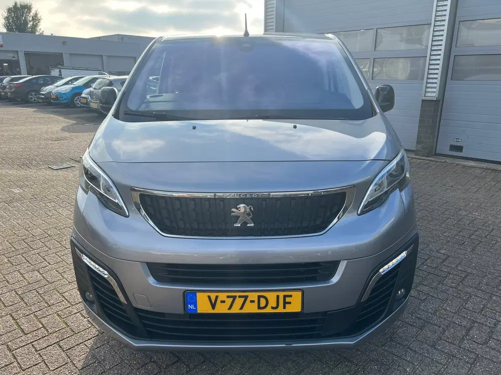 Peugeot Expert 180PK BlueHDI DC uit 2024, foto 3