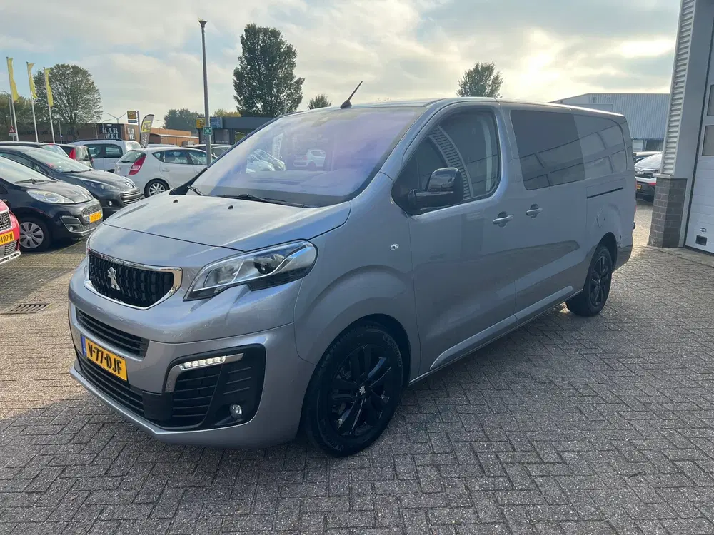Peugeot Expert 180PK BlueHDI DC uit 2024, foto 4
