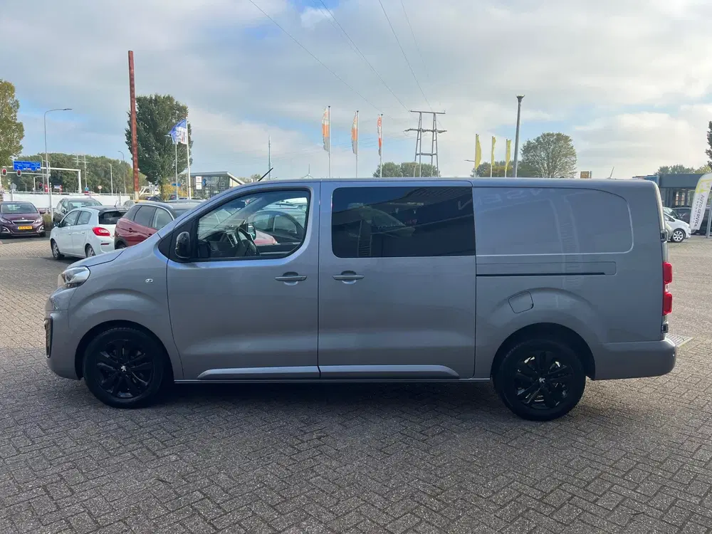 Peugeot Expert 180PK BlueHDI DC uit 2024, foto 5