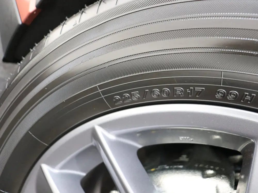 Lexus LBX 2WD uit 2025, foto 10